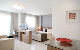 Verano Stay Flat com cozinha, garagem e wi-fi 400 MB Barra Olímpica